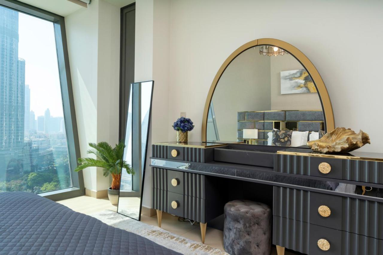 Prestige Living 1Br With Full Burj Khalifa View By Auberge Dubai Exteriör bild