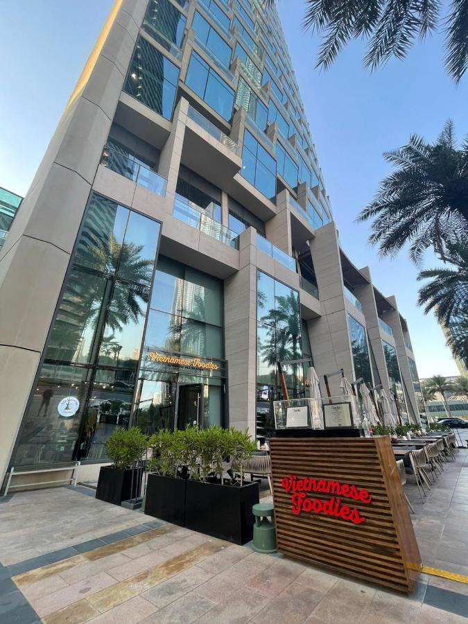 Prestige Living 1Br With Full Burj Khalifa View By Auberge Dubai Exteriör bild