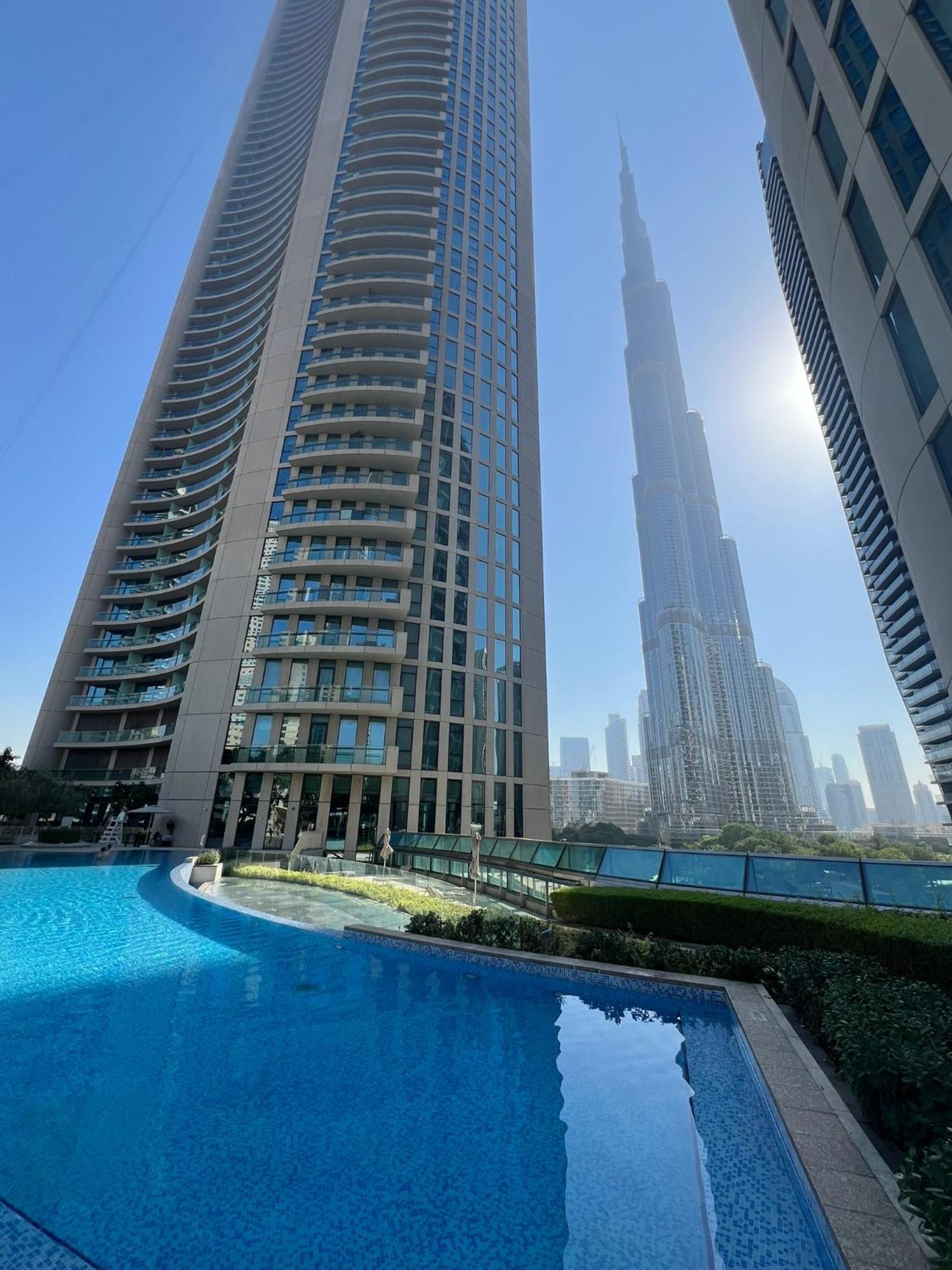 Prestige Living 1Br With Full Burj Khalifa View By Auberge Dubai Exteriör bild
